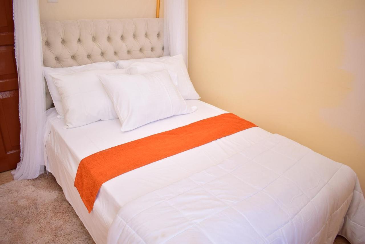 Bed & Breakfast Elimurk Near Jkia N Sgr Nairobi