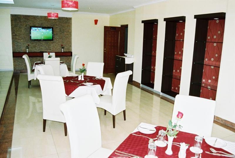 Hotel Nomad Palace 3*