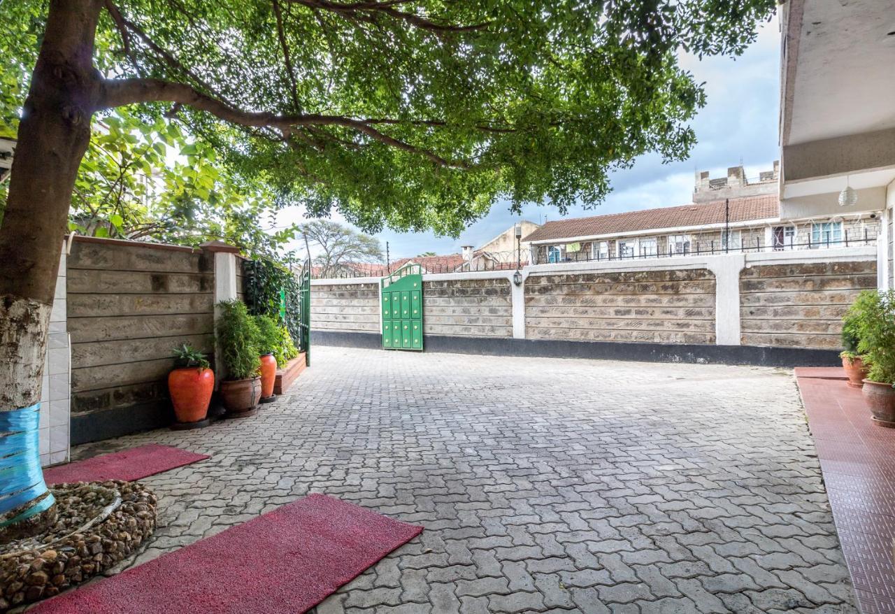Bed & Breakfast Javilla Eagles Safari Nairobi