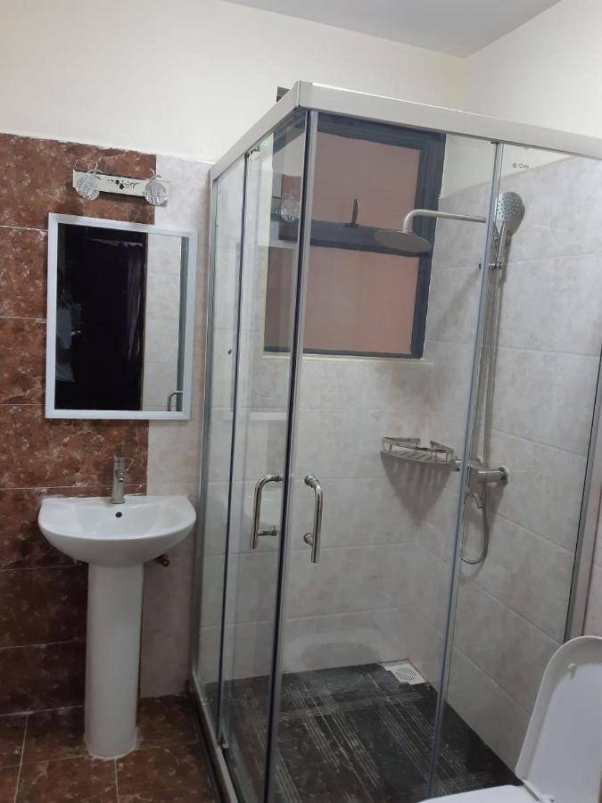 Nyumbani * Nairobi
