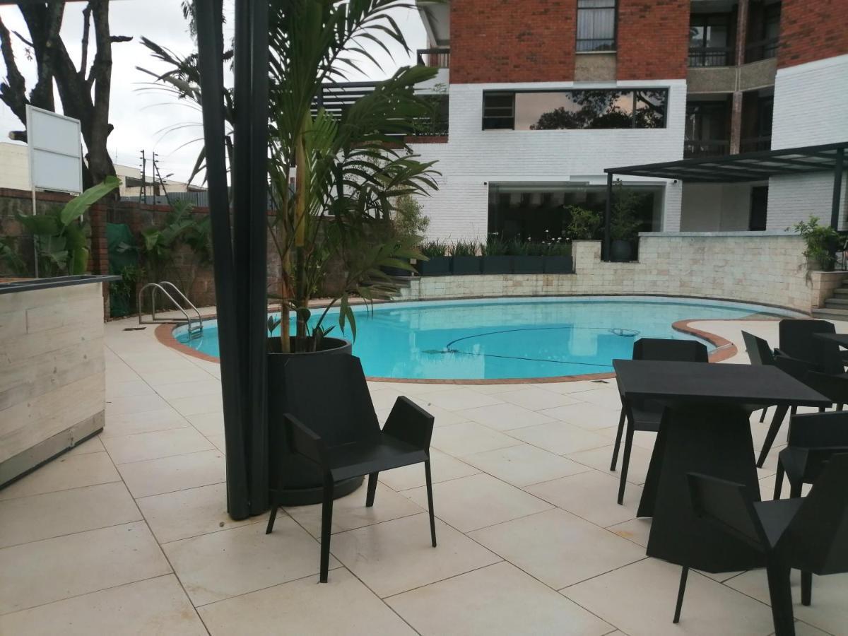 Longonot Place Serviced Apartment-nairobi, Centre Cbd
