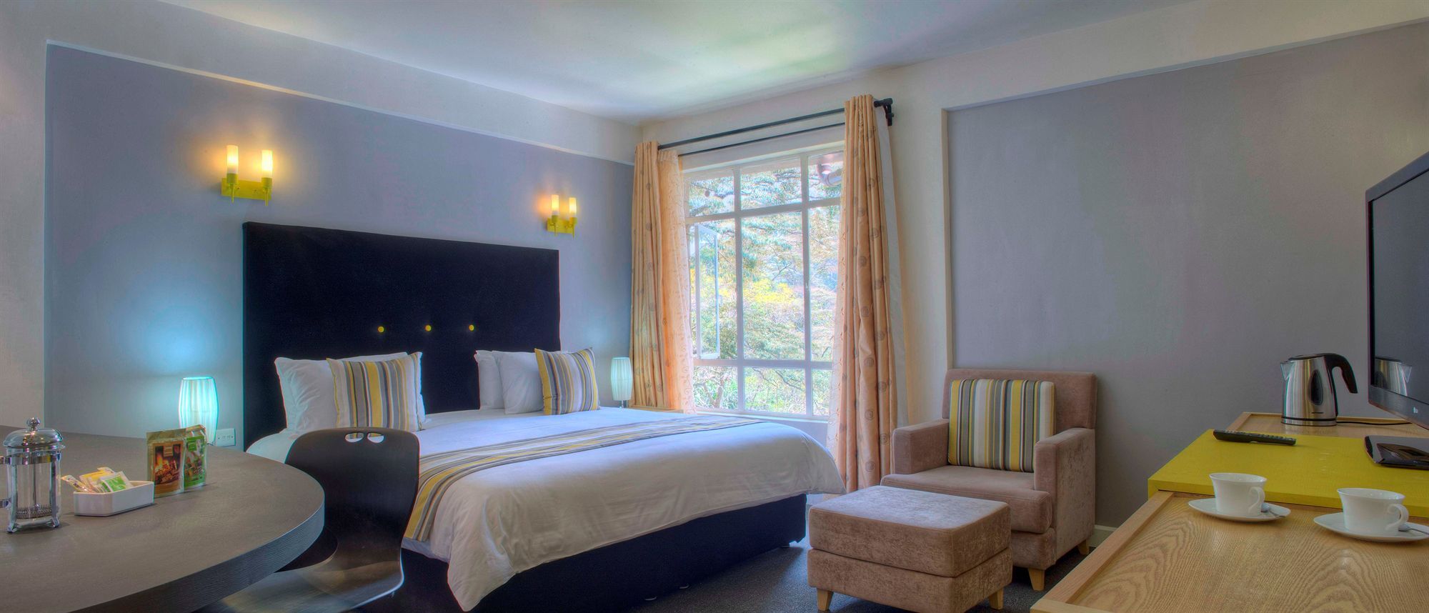 Hotel West Wood 4*