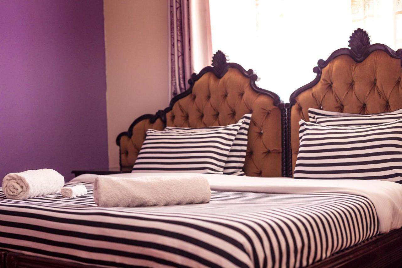 Fourways Junction 1 Guest house Nairobi