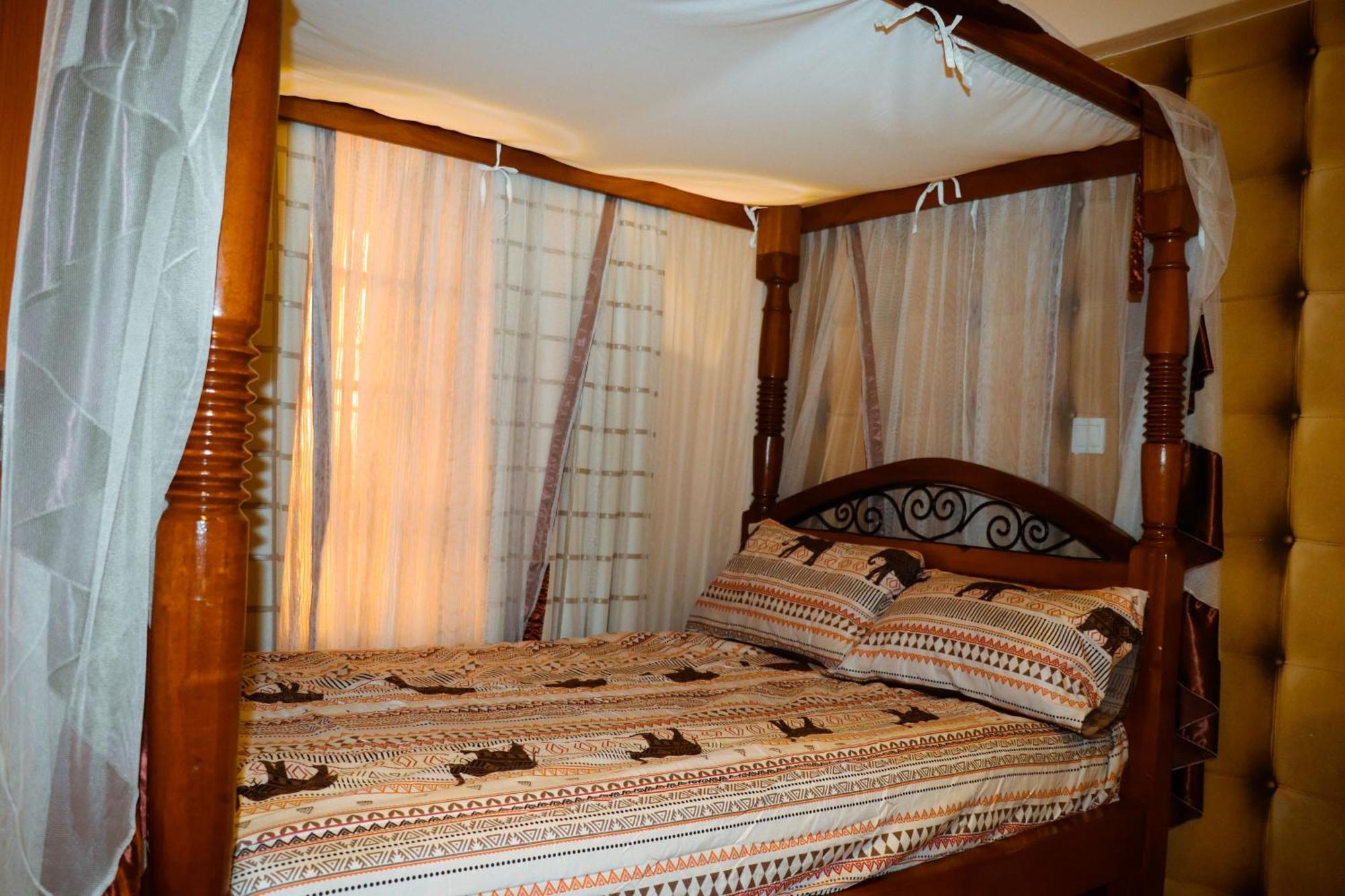 Bed & Breakfast Vienna *