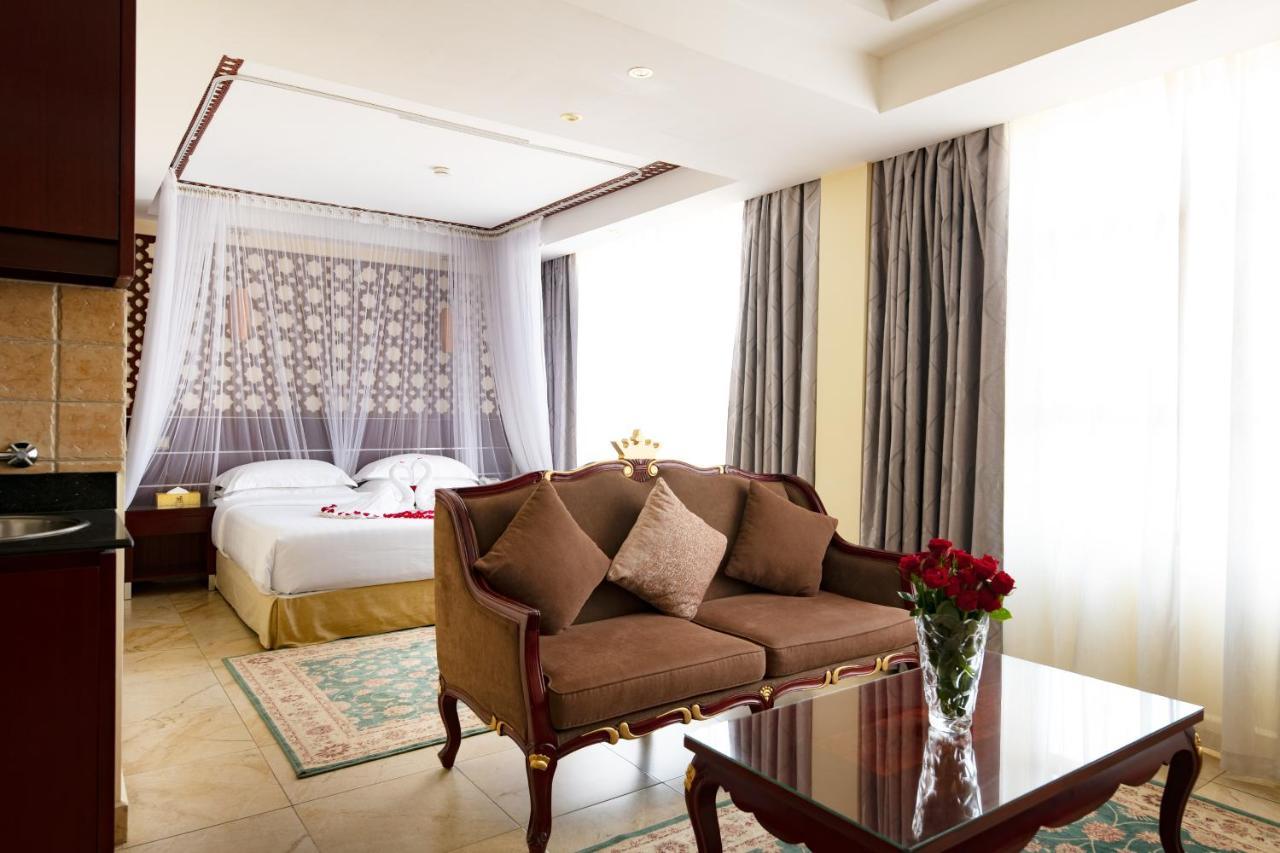 Saab Royale Hotel 3*