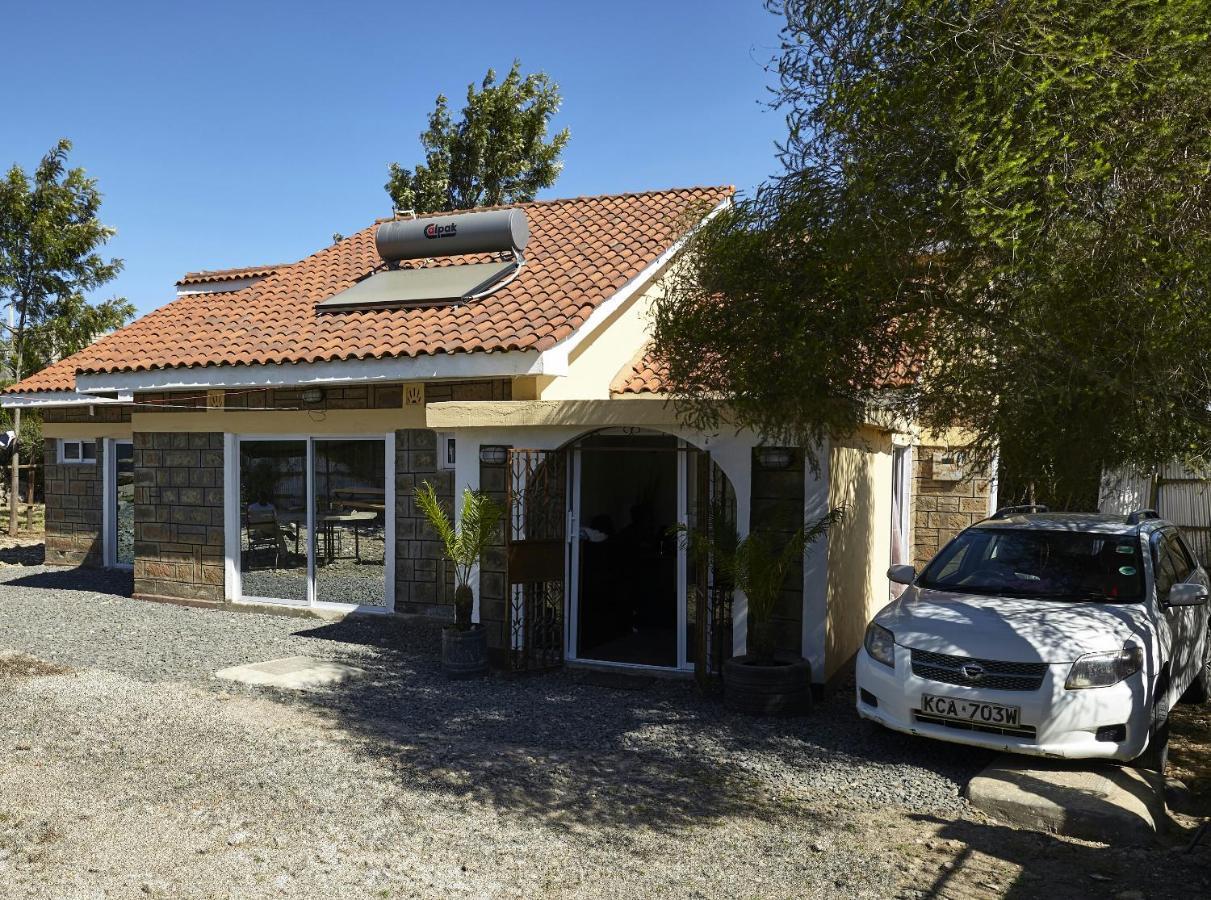 Airport And Safaris Bed & Breakfast *