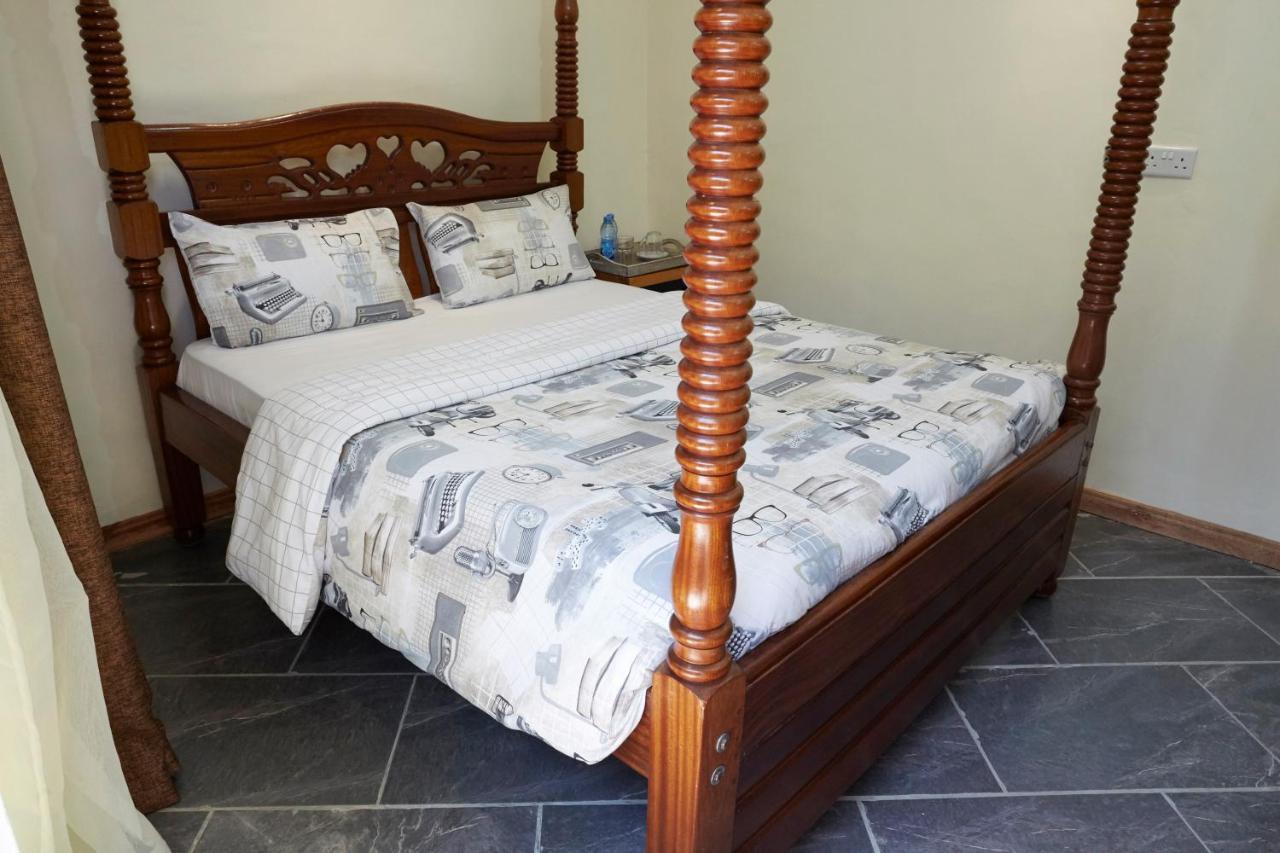 Airport And Safaris Bed & Breakfast Nairobi