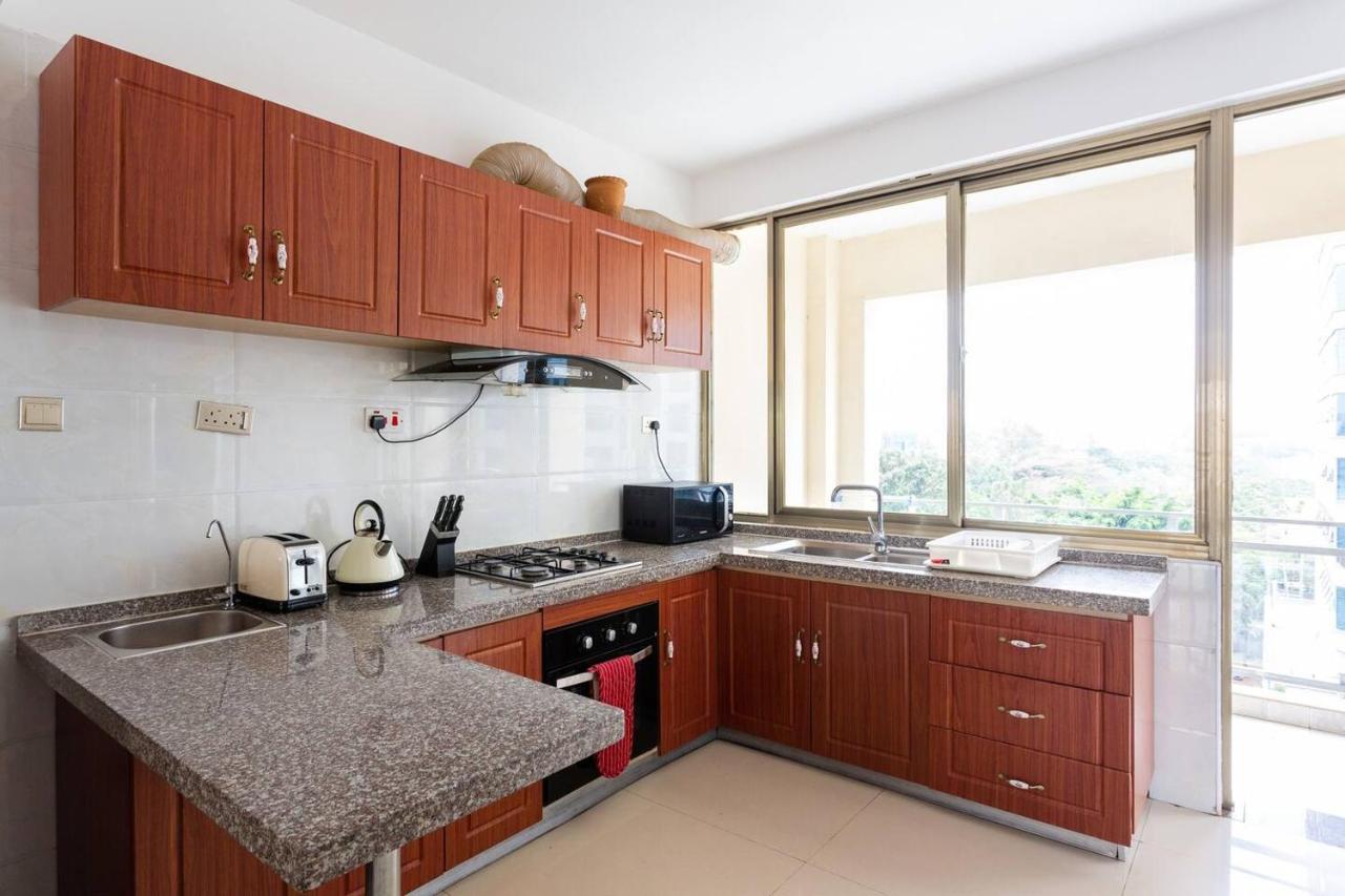Luxury 3 Bed - Kilimani Apartment Nairobi