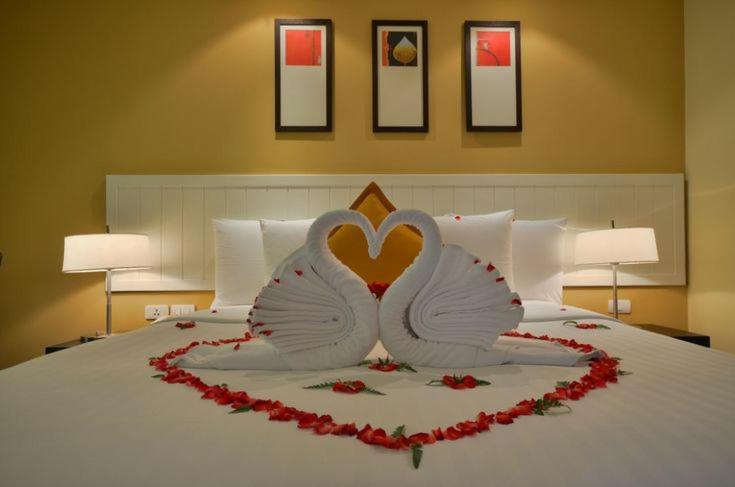 Royalty Homes -jkia *
