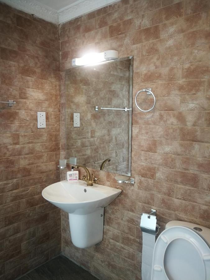 Bed & Breakfast Airport And Safaris Nairobi