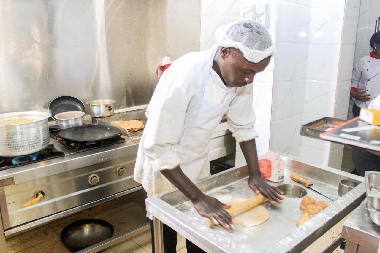 Hotel Salehe Safaris Nairobi