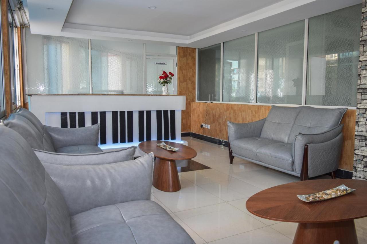 Hotel Salehe Safaris
