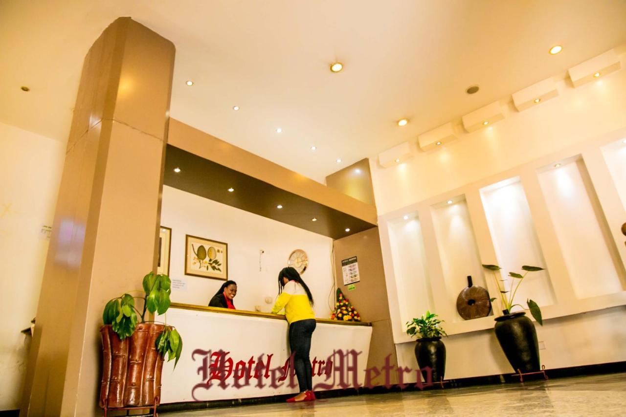 Metro Hotel 3*