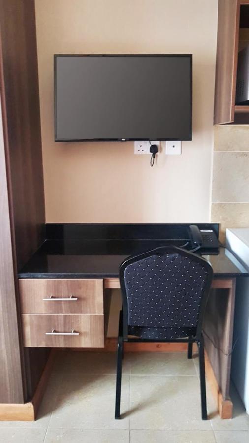 West Apartment *