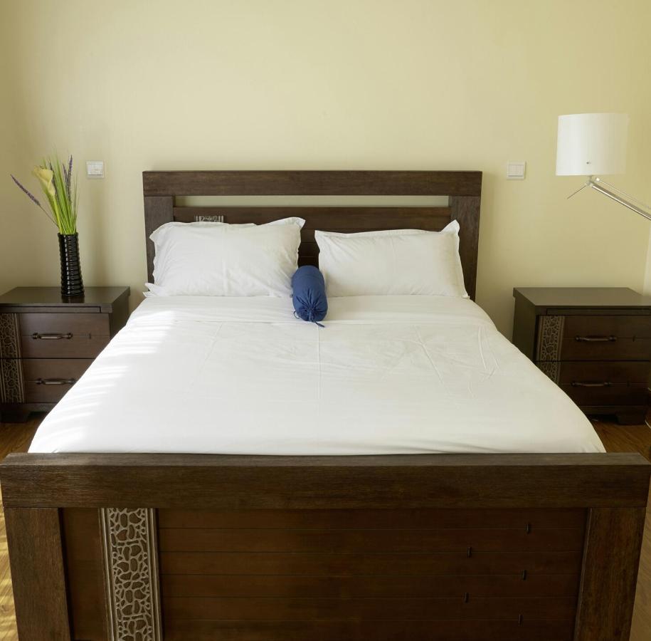 Airport And Safaris Bed & Breakfast