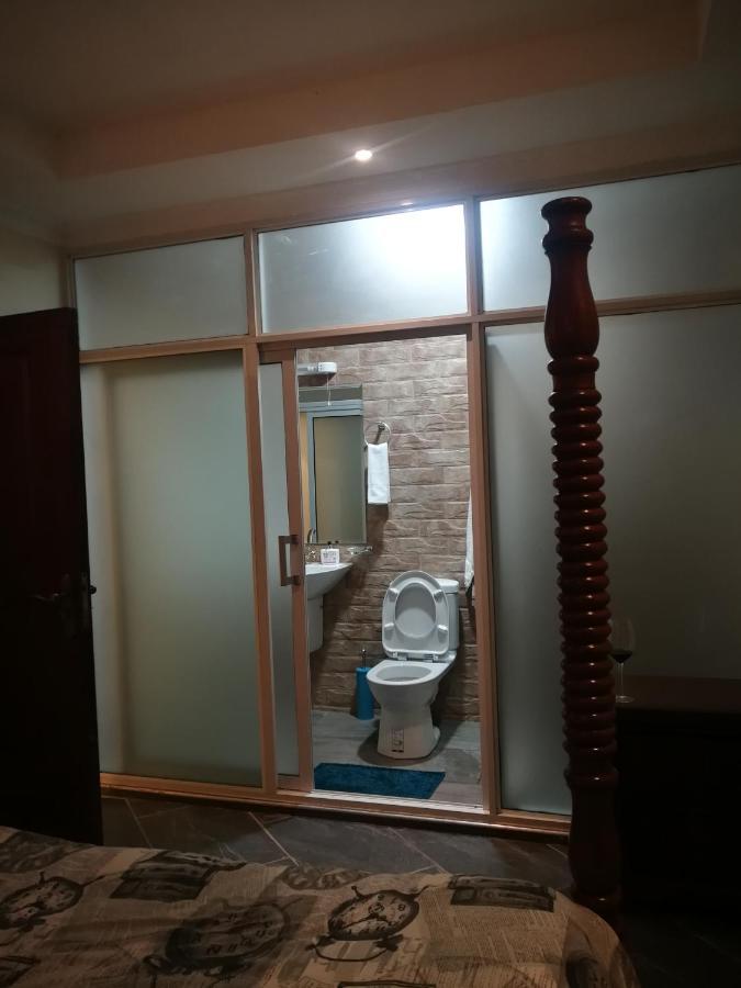 Bed & Breakfast Airport And Safaris Nairobi