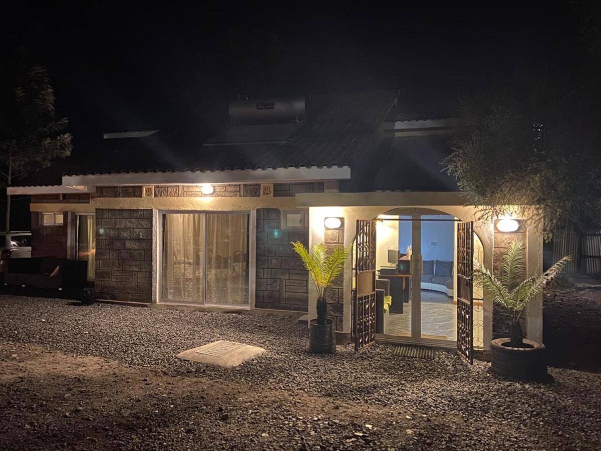 Airport And Safaris Bed & Breakfast