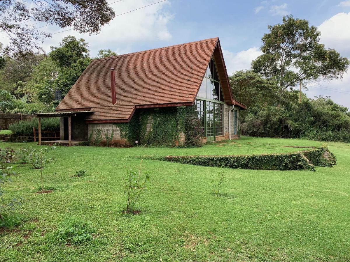 Kawamwaki Farm House & Studio