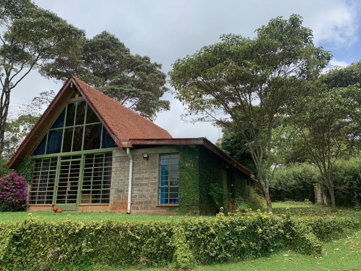 Kawamwaki Farm House & Studio * Nairobi