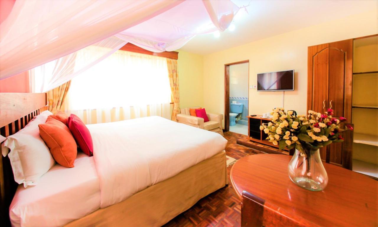 Leon Guest house 3*