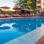Brickwood Suites
