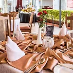 Brickwood Suites