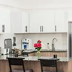 Silverstone Apartments -Modern Living 1 Bedroom Near Yaya - Gym&Pool