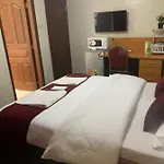 Jeyem Home Stays-Greenshade