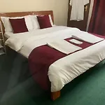 Jeyem Home Stays-Greenshade