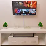 Marcus Gardens Apartment