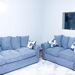 Luxurious-2 Bedroom Furnished Apartment - Trm Drive