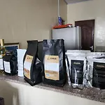 Mambo Coffee Residences At Kings Millennium Apartments- 3 Bedroom Apartment, Full Unit - 7Km To Jki Airport, 7Km To Cbd