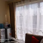 Lux Suites Racecourse Gardens Studio Apartments