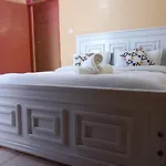 Hood Homes 1 Bedroom, Roysambu