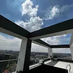Luxury Westlands Studio