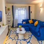 Polly Apartment