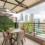 Spacious Studio Apartment With Balcony At Escada