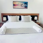 Casa Misa Riverside