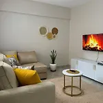 Apartment In Nairobi, Kitisuru “Epic Brownstone”