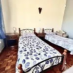 Westlands Escape-Homestay