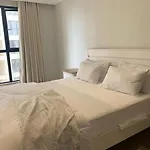 Apple Tree Apartment - 3Beds -3Bedroom - 4 Washroom