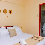 Lux Suites Laikipia Road Apartments