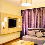 Reata Apartment Hotel