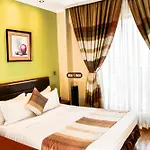 After 40 Hotel