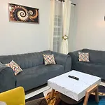 Harly Spacious Teabs Apartment