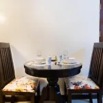 Serenity Retreat - 2 Bed Apartment With Pool & Gym