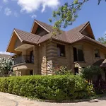 Hermosa Garden Hotel