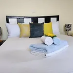 Fully Furnished 3Br Master Ensuite Penthouse