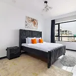 Nyumbani Oasis - Tastefully Furnished Three Bedroom Apartment In Kilimani
