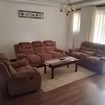 Elegant 3 Bedroom At Rosewood Residency